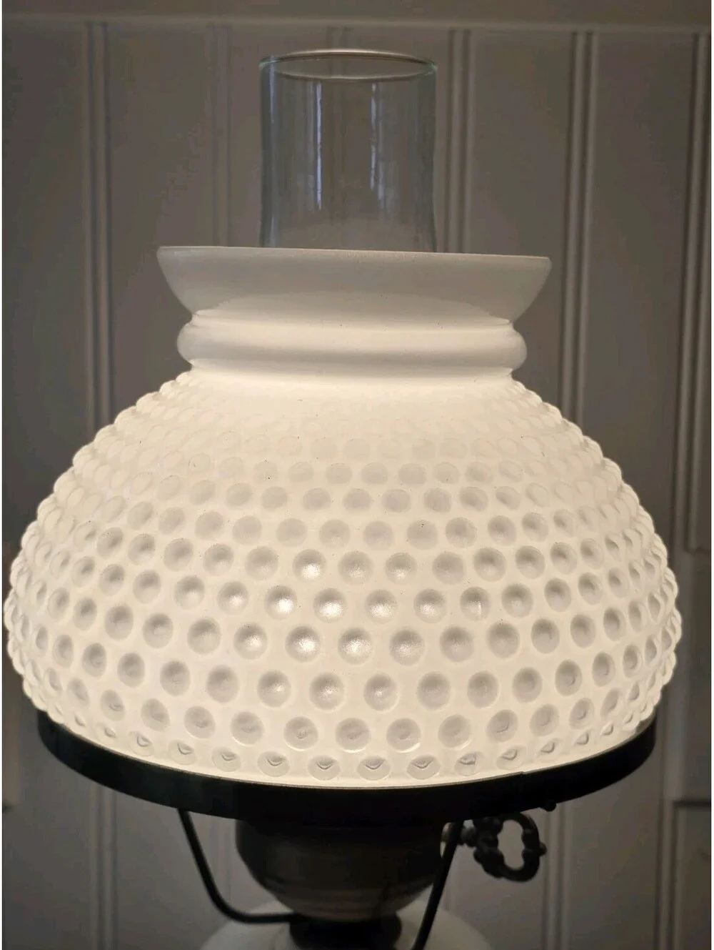 Vtg 1970s Hurricane Table Lamp Milk Glass Floral Brass Base Works  GWTW Style